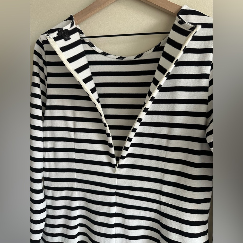 J Crew Long Sleeve Striped Dress size 12 Black White Knit Capsule Basic Cotton - Picture 7 of 8
